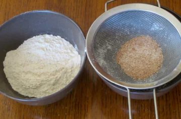 Atta Flour And Chakki Atta